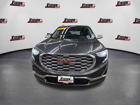 Used 2019 GMC Terrain Denali w/ Driver Alert Package II image 2