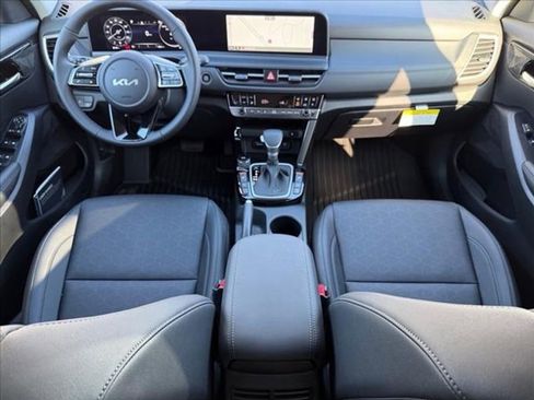 New 2026 Kia Seltos EX image 13