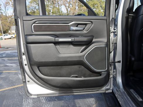 Used 2022 RAM 1500 Laramie image 37