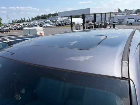 Used 2021 Honda Pilot EX-L image 4
