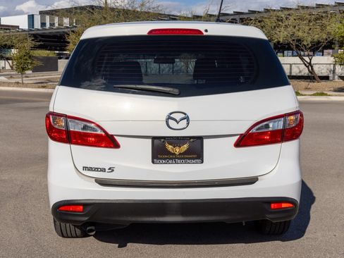 Used 2012 MAZDA MAZDA5 Sport image 4