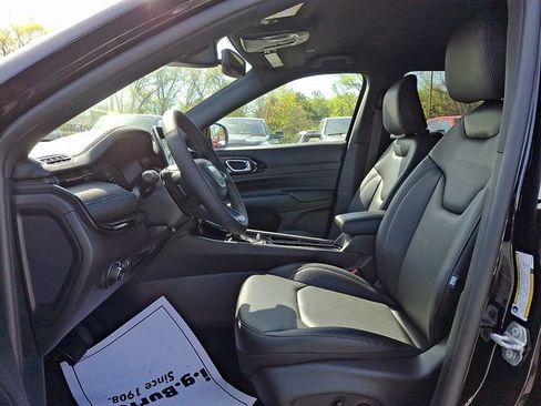 New 2026 Jeep Compass Limited AWD/4WD image 9