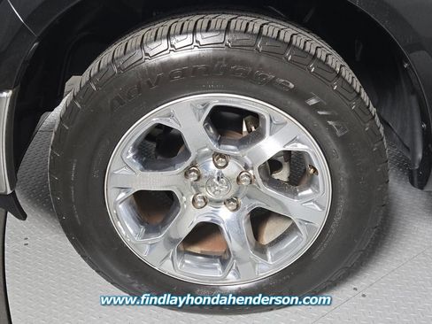 Used 2017 RAM 1500 Laramie image 8