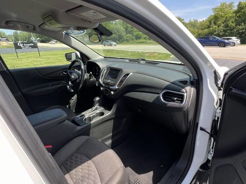 Used 2019 Chevrolet Equinox LT image 26