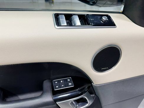 Used 2022 Land Rover Range Rover Sport HSE Silver Edition image 25