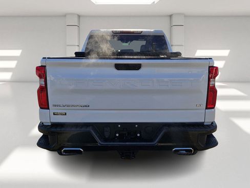 Used 2021 Chevrolet Silverado 1500 LT Trail Boss image 4