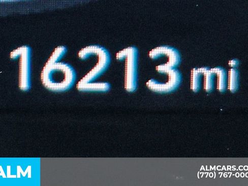 Used 2023 Hyundai Elantra Limited image 61