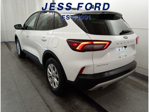 Used 2025 Ford Escape Active w/ Tech Pack #1 image 2