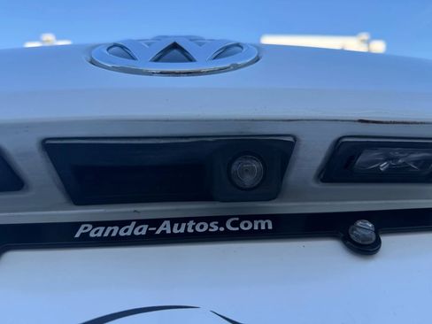 Used 2019 Volkswagen Passat 2.0T Wolfsburg w/ Wheels & Sunroof Package image 44