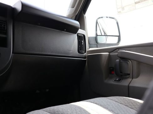 New 2025 Chevrolet Express 2500 w/ Driver Convenience Package image 37