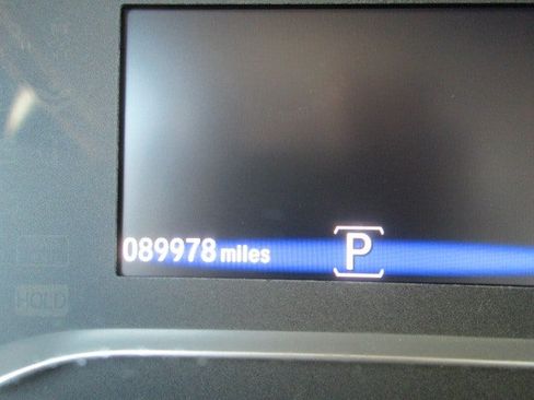 Used 2017 Honda Pilot Touring image 28