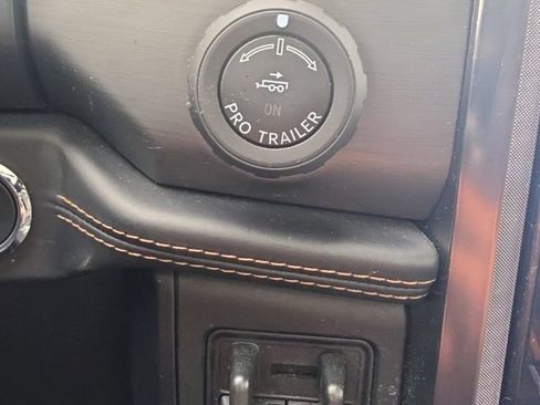Used 2024 Ford Expedition Max Platinum AWD/4WD image 29