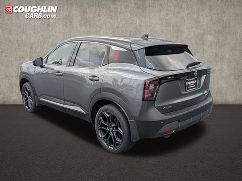 Certified 2025 Nissan Kicks SR AWD/4WD image 5