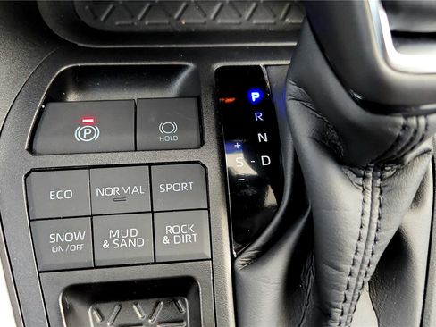 Certified 2025 Toyota RAV4 XLE Premium image 43