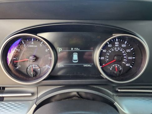 Certified 2023 Kia Carnival LX image 25