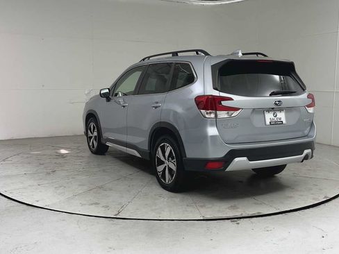 Used 2020 Subaru Forester Touring AWD/4WD image 3