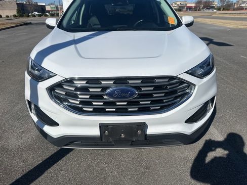 Used 2020 Ford Edge SEL w/ Convenience Package image 2