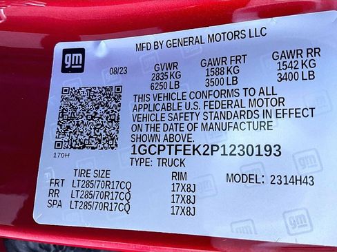 Used 2023 Chevrolet Colorado ZR2 w/ ZR2 Convenience Package III image 25