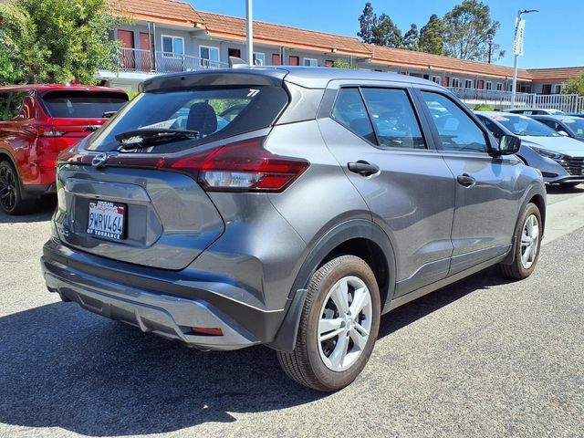 Used 2025 Nissan Kicks Play S FWD image 20