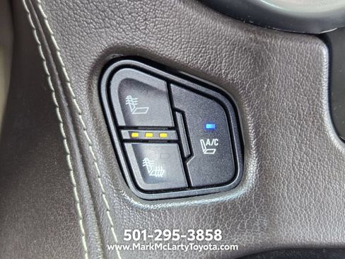 Used 2016 Chevrolet Tahoe LTZ AWD/4WD image 26
