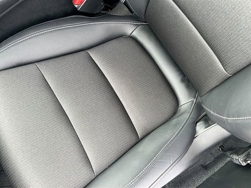 Used 2022 Honda Accord Sport image 19