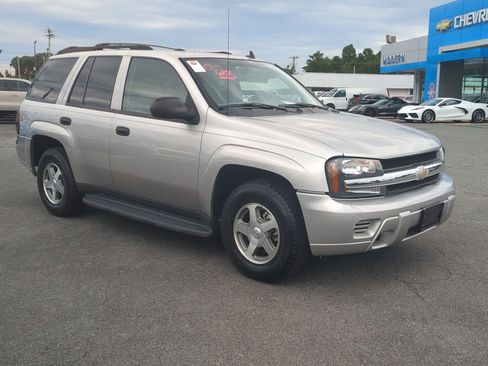 Used 2006 Chevrolet TrailBlazer LS w/ LS Preferred Equipment Group AWD/4WD image 7