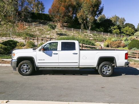 Used 2015 GMC Sierra 3500 SLT w/ Duramax Plus Package image 3