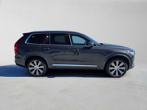 Used 2023 Volvo XC90 B6 Ultimate AWD/4WD image 2