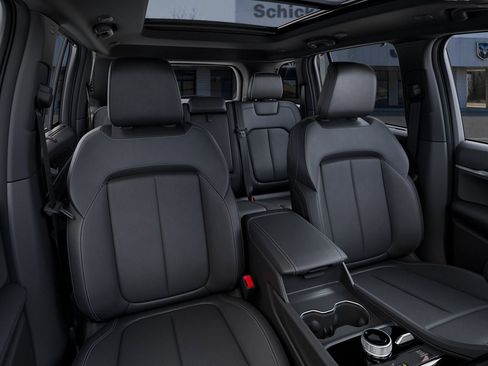New 2025 Jeep Grand Cherokee Limited w/ Luxury Tech Group II AWD/4WD image 17