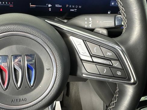 Certified 2024 Buick Envision Preferred AWD/4WD image 13