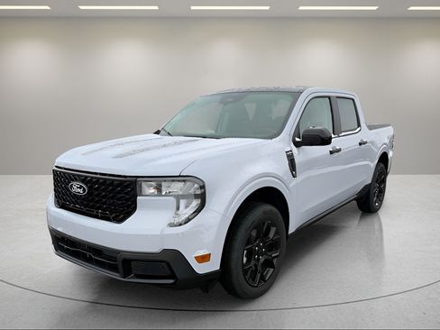 New 2026 Ford Maverick XLT w/ XLT Luxury Package AWD/4WD image 3