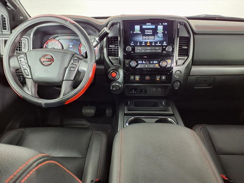 Used 2024 Nissan Titan PRO-4X w/ Pro-4x Convenience Package image 14