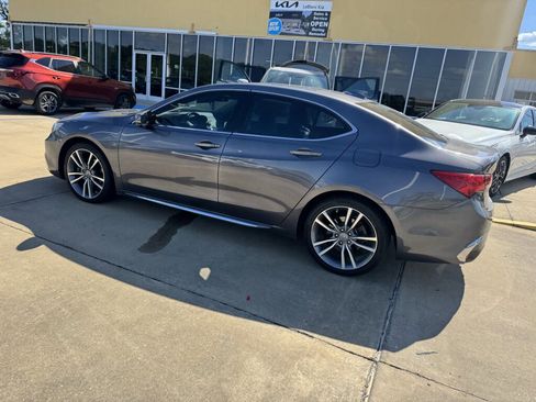 Used 2020 Acura TLX V6 w/ Technology Package image 19