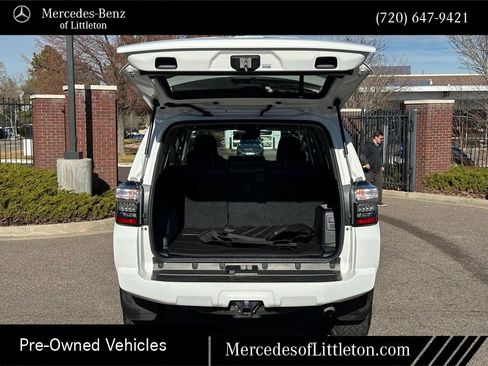 Used 2020 Toyota 4Runner 4WD image 26