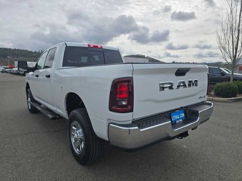 New 2026 RAM 2500 Tradesman AWD/4WD image 3