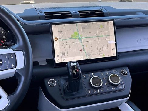 Certified 2025 Land Rover Defender 110 S AWD/4WD image 9