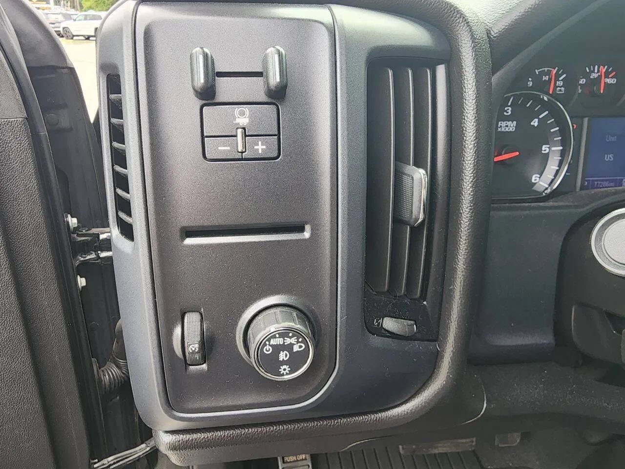 Used 2019 GMC Sierra 1500 Limited w/ Elevation Edition AWD/4WD image 15