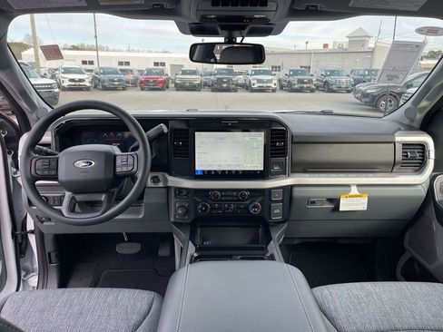 New 2026 Ford F250 XLT w/ XLT Premium Package image 6