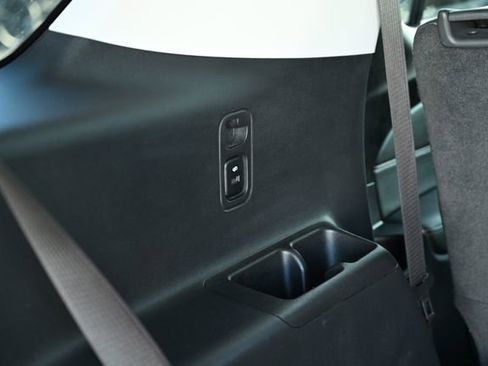 Used 2020 Chevrolet Traverse LT w/ LT Premium Package image 59