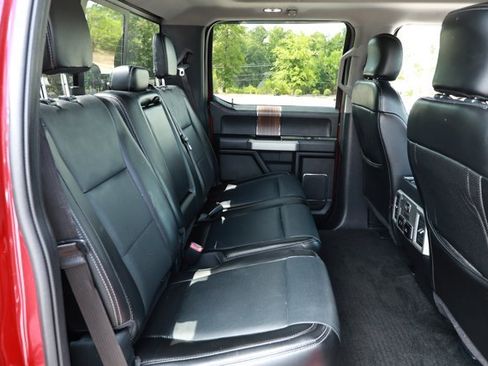 Used 2017 Ford F150 Lariat w/ Equipment Group 502A Luxury AWD/4WD image 33