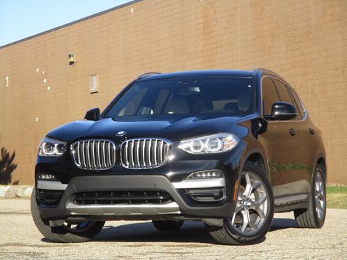 Used 2020 BMW X3 xDrive30i w/ Convenience Package image 1