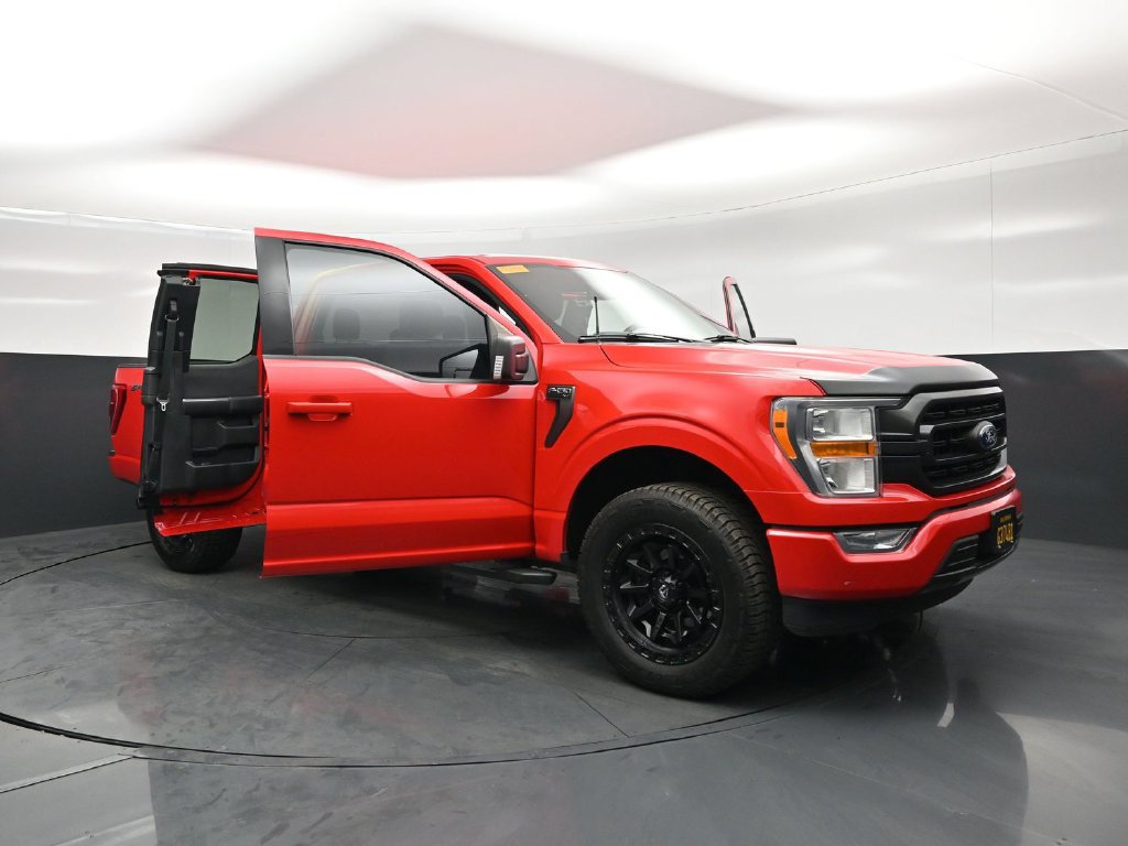 Used 2021 Ford F150 XLT w/ Equipment Group 301A Mid RWD image 32