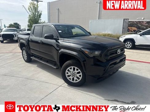 Used 2025 Toyota Tacoma SR RWD image 1