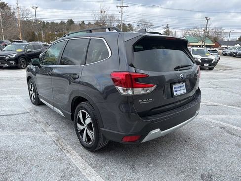 Used 2020 Subaru Forester Touring image 5