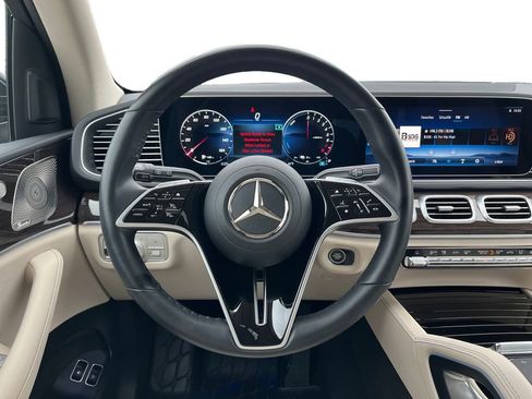 Used 2025 Mercedes-Benz GLE 450e 4MATIC image 21