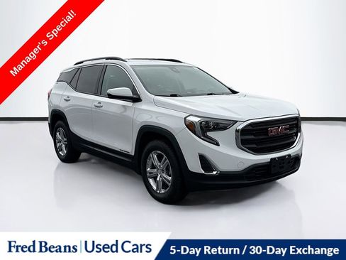 Used 2020 GMC Terrain SLE w/ Driver Convenience Package image 1