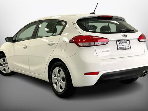 Used 2018 Kia Forte LX image 11