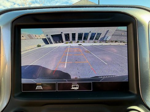 Used 2021 Chevrolet Silverado 1500 LT Trail Boss w/ Convenience Package II image 26