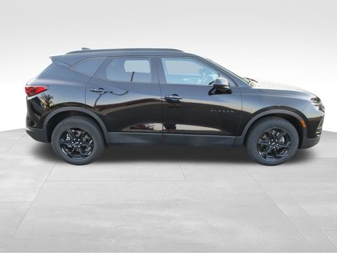 Used 2024 Chevrolet Blazer LT w/ Convenience Package FWD image 6