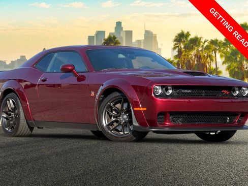 Used 2022 Dodge Challenger R/T Scat Pack RWD image 2